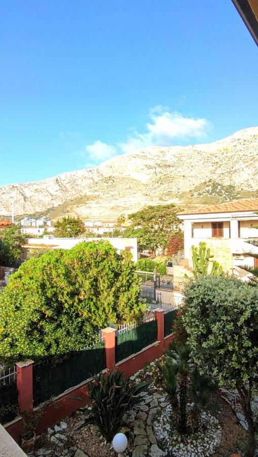 Casa Vacanze Isolotto Isola delle Femmine Kültér fotó